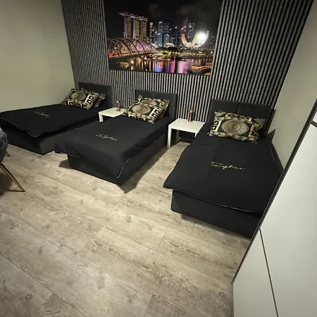 Apartament- Mieszkanie Blisko Centrum *