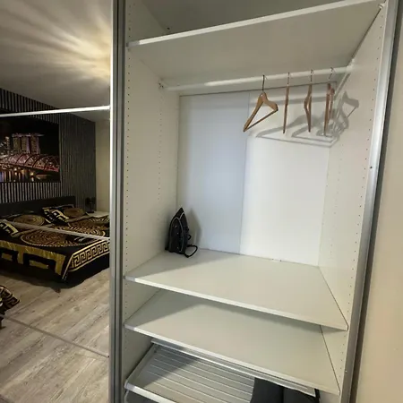 Apartament- Mieszkanie Blisko Centrum *