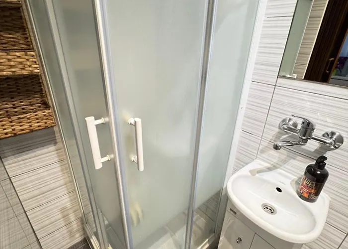 شقة Apartament- Mieszkanie Blisko Centrum *